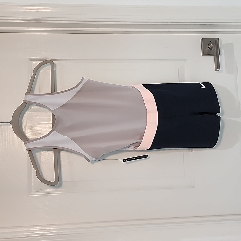 Nike Bodysuit Onesie Small